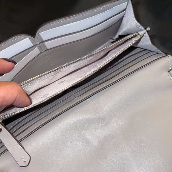 Kate Spade “Sample bag”  Leather wallet Crossbody gray-beige in color​ - Picture 3 of 16
